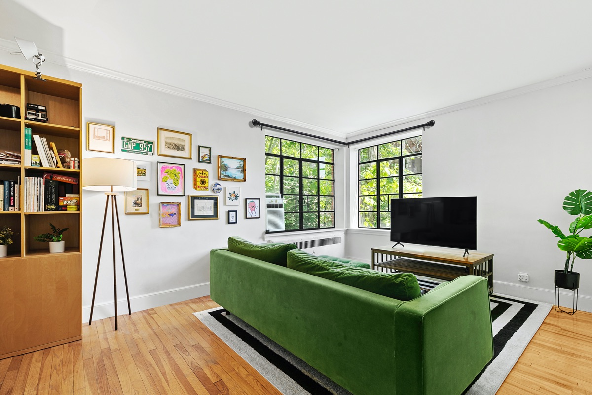 97 Strathmore, Unit 11